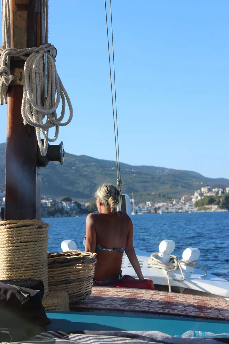 Ηλιοθεραπεία στην πλώρη